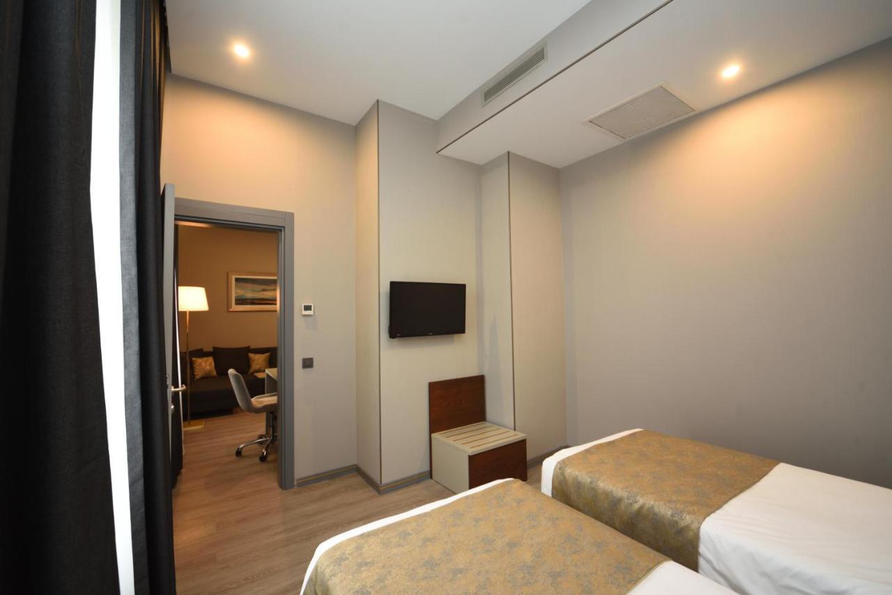 Hotel Chambers, Trademark Collection By Wyndham